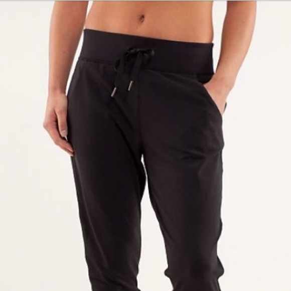 trousers baggy crotch